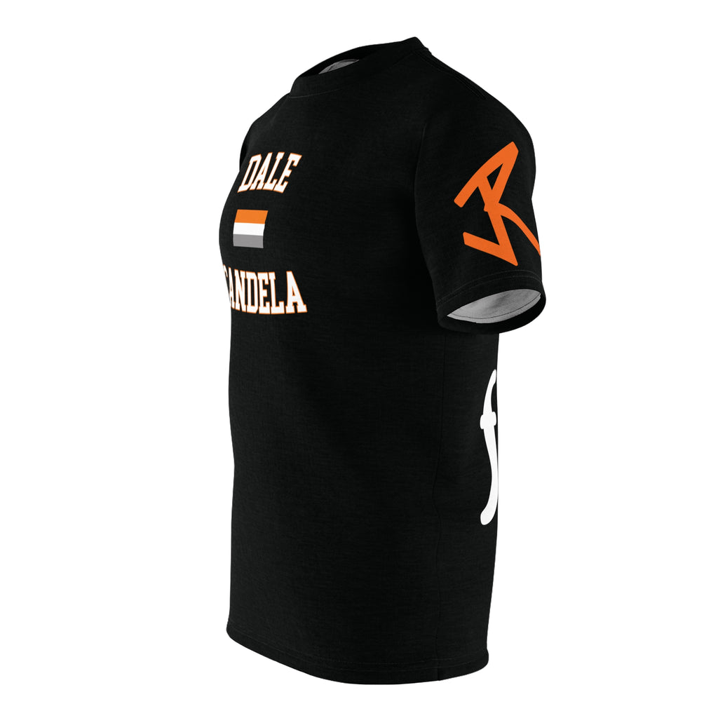 "Yo Tengo Un Dios Que No Falla" Dale Candela Graphic Tee
